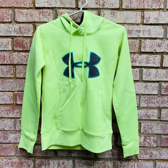 Under Armour Tops - Woman's Under Armour semi-fitted storm hoodie XS